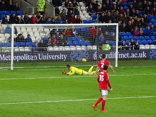 Another excellent picture conveys how large a part the deflection (apparently off Tony Watt) played in City's equaliser - Gunnarsson's shot was well struck, but it looked like Dorus DeVries had it covered and would have, almost certainly, have saved it it quite easily. * 